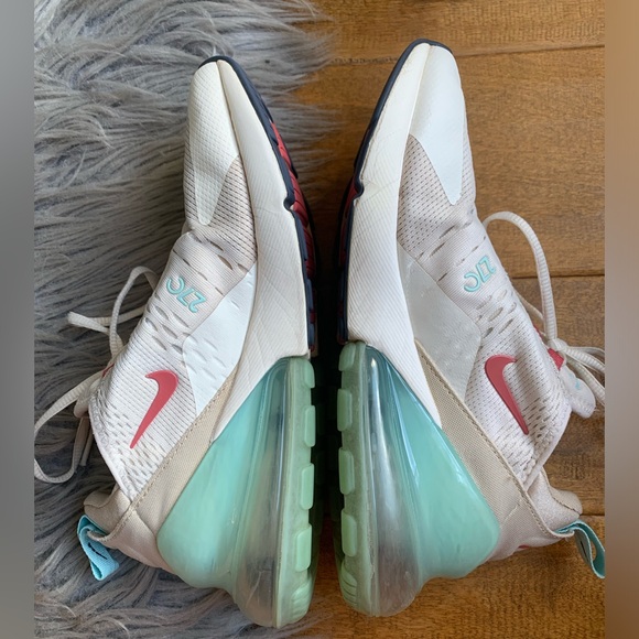 NIKE AIR MAX 270!! - Picture 3 of 8